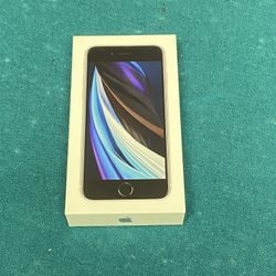 iPhone SE - Boost Mobile