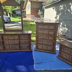 Vintage MCM Bedroom Set