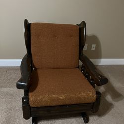 Rocking Chair / Chair With Mattress 