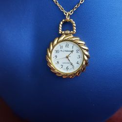BEAUTIFUL PENDANT WATCH
