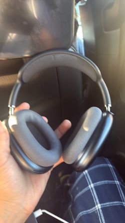 Apple AirPods Max 2