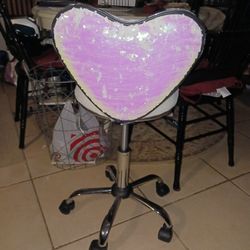 Heart Shaped Vanitey Seat Or Use Office Chair Too 38 Firm Look My Post Tons Item