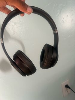 Beats Solo 4