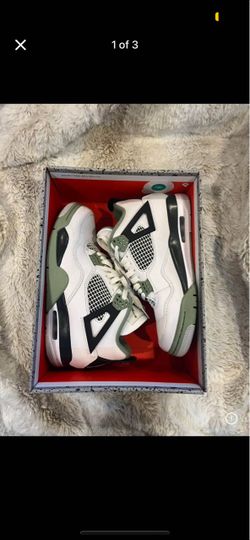 Jordan 4 Sea Foam