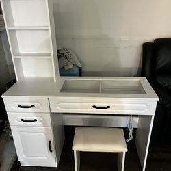 Makeup Vanity