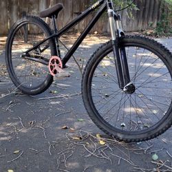 Haro Steel Reserve Dirt Jumper Mountain Bike 