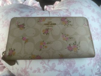 coach wallet