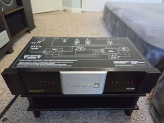 Monster Power HTS 2600 Home Theater Reference Power Center