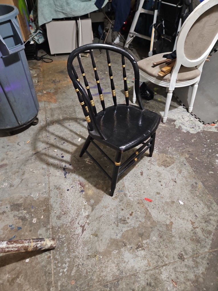 Antique Think Chair