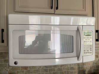 G E microwave