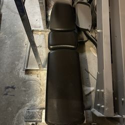 Life Fitness Bench 
