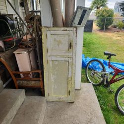 Vintage Cabinet 