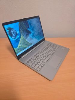 HP Touchscreen Laptop 2024