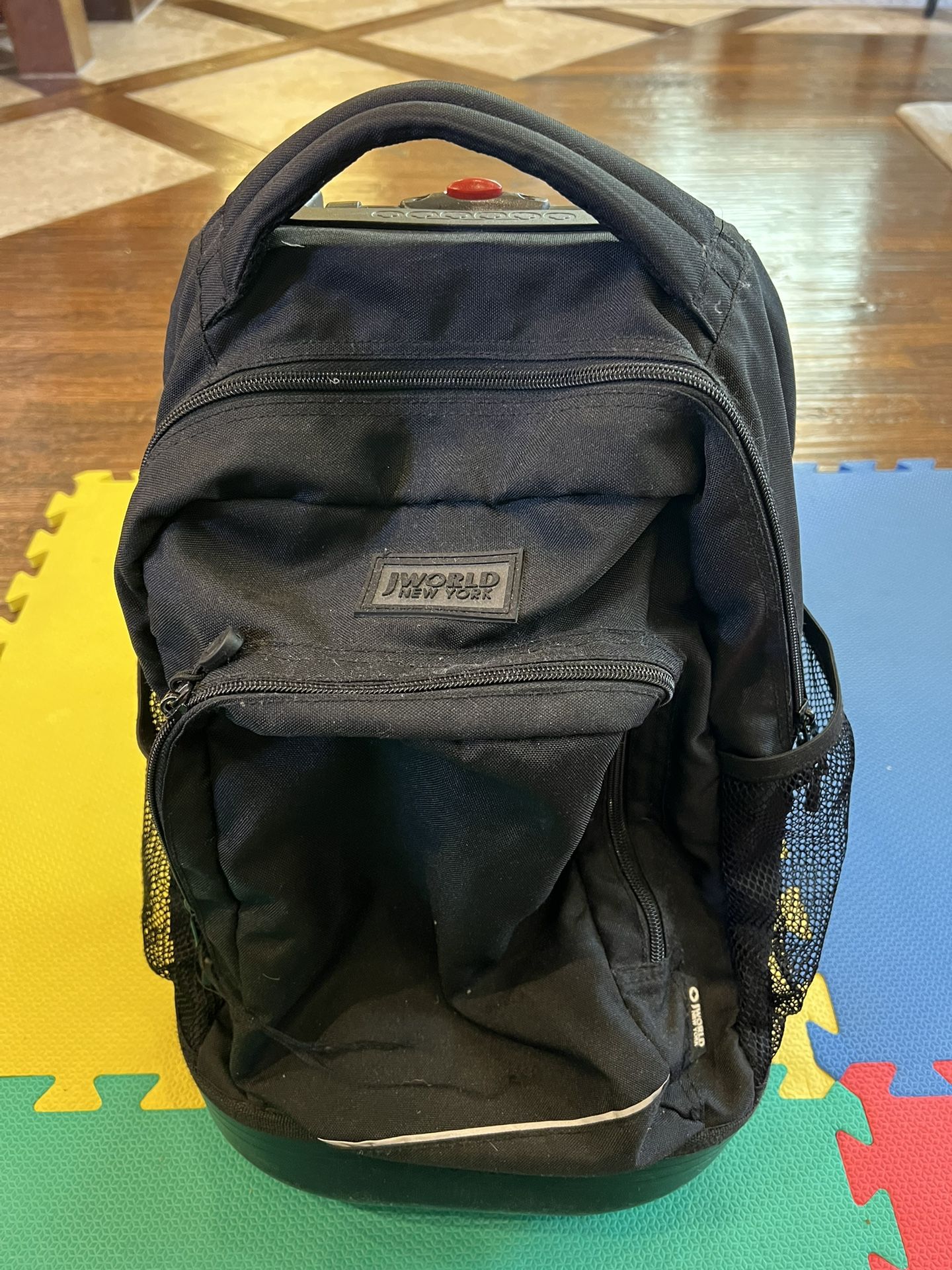 J World New York Sunrise Rolling Backpack, Black, One Size