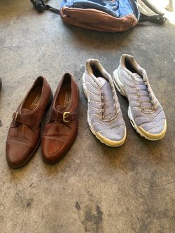 Brown shoes are size 8in1/2 in me tamno 8 1/2 de ombre usados