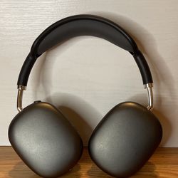 Wireless Headphones With Chargers