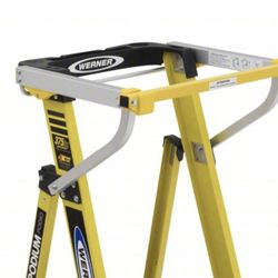 NEW! WERNER Podium GATE: For Podium Stepladders, 4.8 in Overall Ht, Aluminum