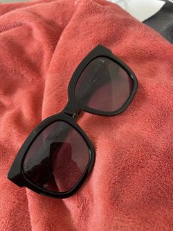 Gucci Women’s Shades Glitter