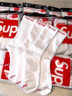 Supreme x Hanes Cushion Crew Socks 4-Pack