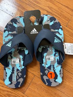 adidas men's  Navy Blue Camo Cloudfoam Flip Flops size 7