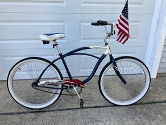 Schwinn Beach Cruiser