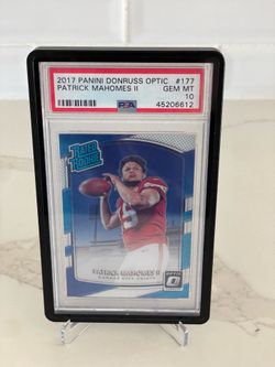 2017 Optic Rated Rookie Patrick Mahomes PSA 10