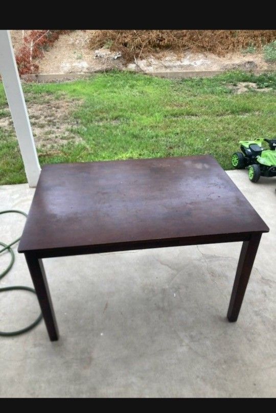Free Table