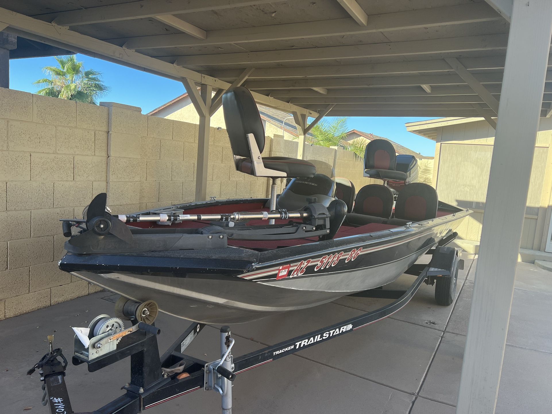 Bass Tracker 190 Boat