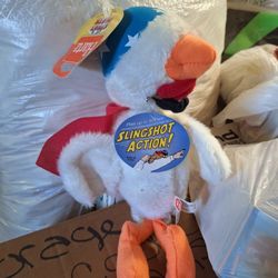 Slingshot action Hartz Stunt Pilot duck