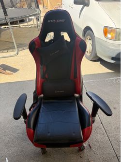 Used gaming chair