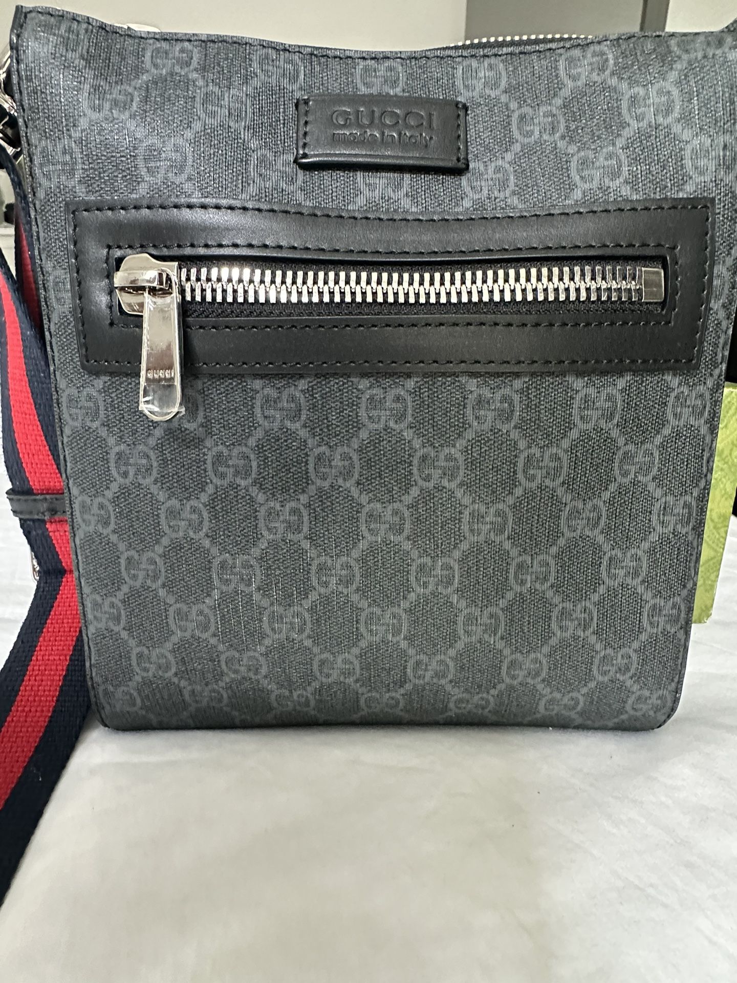Gucci/Nike/Jordan/Off-White Items for Sale