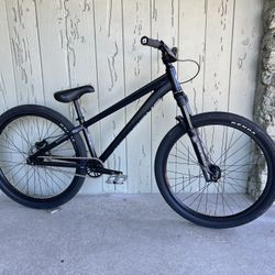 26” Dirt Jumper  // Airborne Skyhawk 