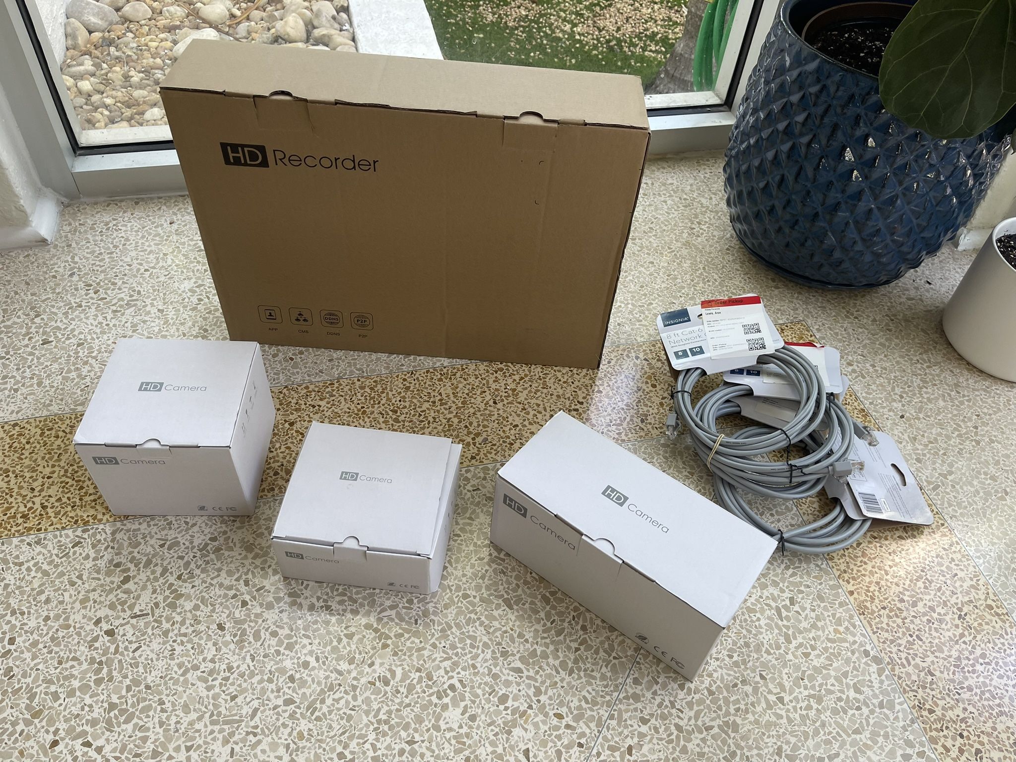 HD Security Camera System | Sistema de Cámaras de Seguridad IP - NEW