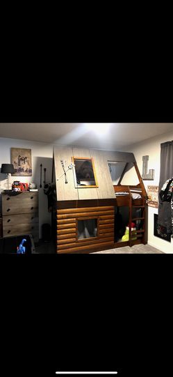 Cabin Bunk Bed