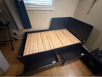 Corner Bed with Storage