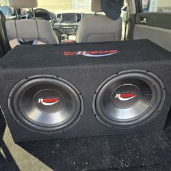 Renegade RXV 1202  Dual 12 inch Speakers in Enclosure  1200w peak