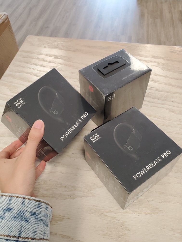 Beats Power Beats Pro Totally Wireless Earbuds 