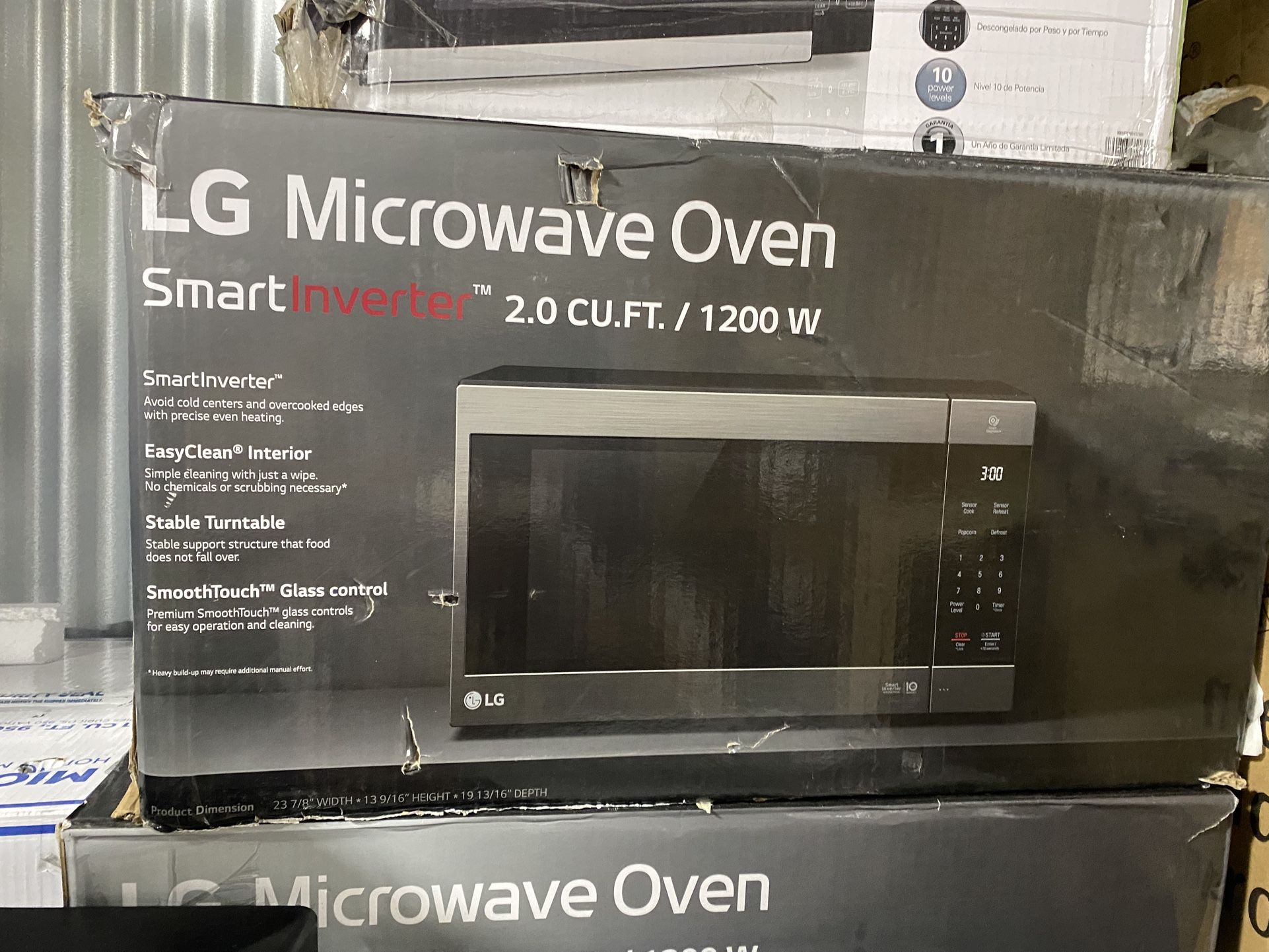 LG 2.0 cu. ft Countertop Microwave Oven