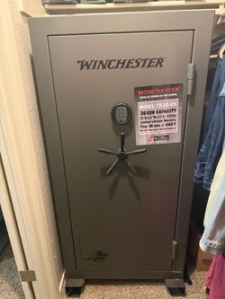 Winchester 36 gun safe