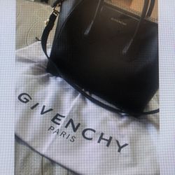 Givenchy Antigona Bag Large 