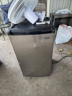 Sanyo Stainless Steel Mini Fridge