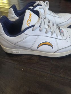 Airforce chargers shoes