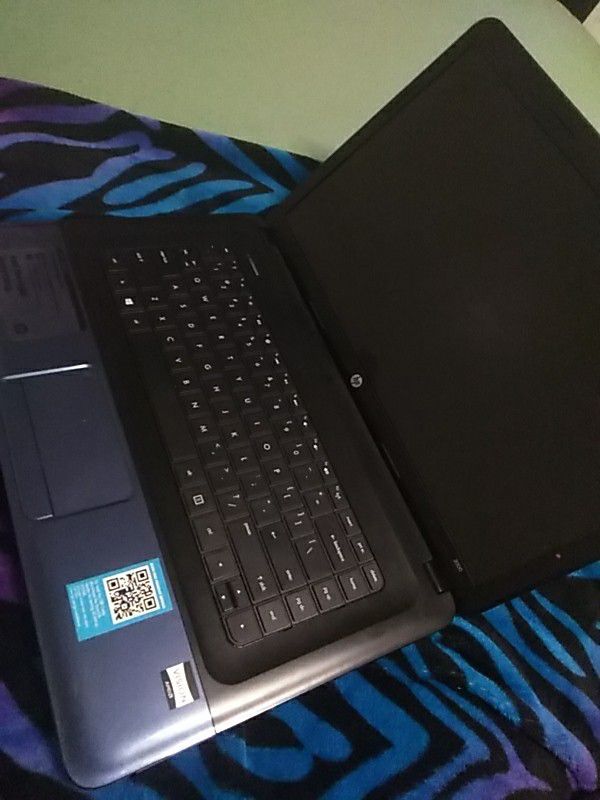 HP 2000 Notebook Pc