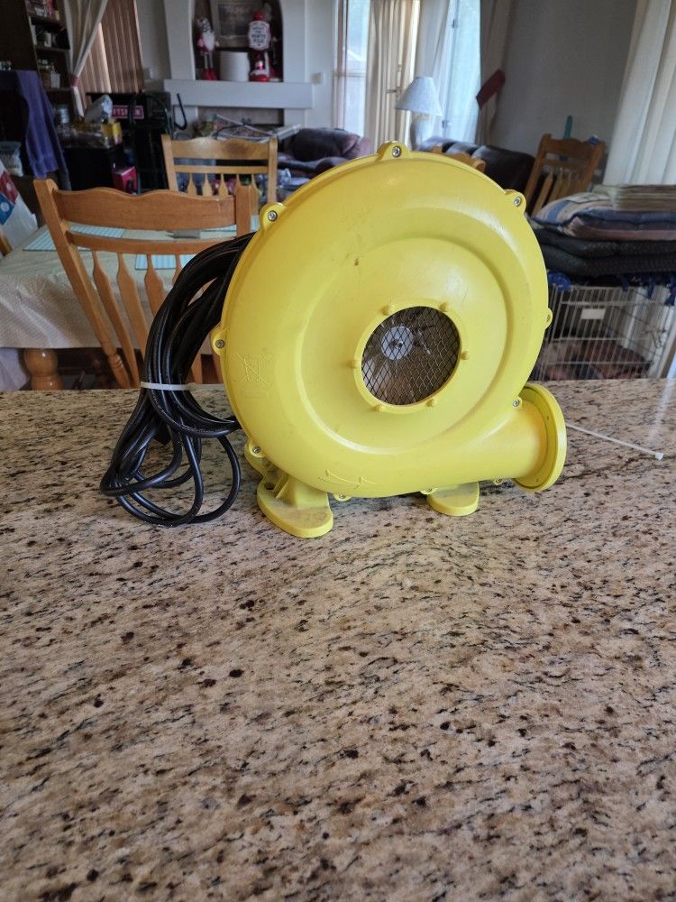 Best way Air Blower Model# P3068