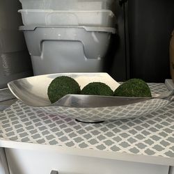 odern silver abstract shaped bowl with moss balls / hime decor