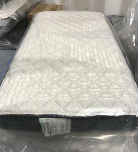 Queen MATTRESS -