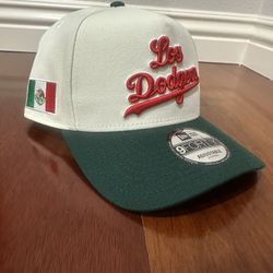 Los Angeles Dodgers 'Mexican Independence Day' Snapback Hat