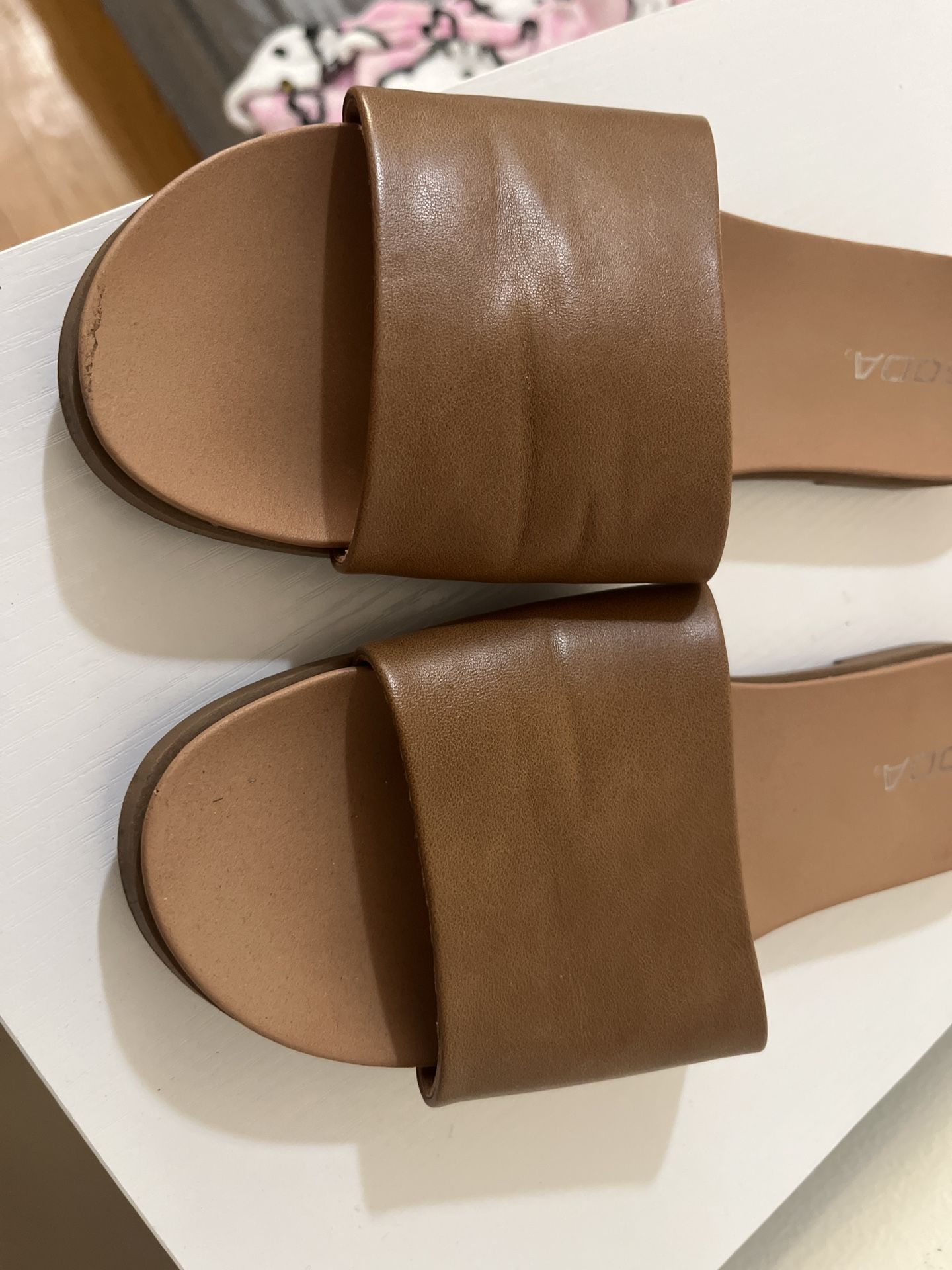 Soda Sandals