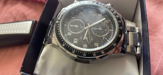 Clean watch.