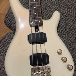 Yamaha Motion Bass